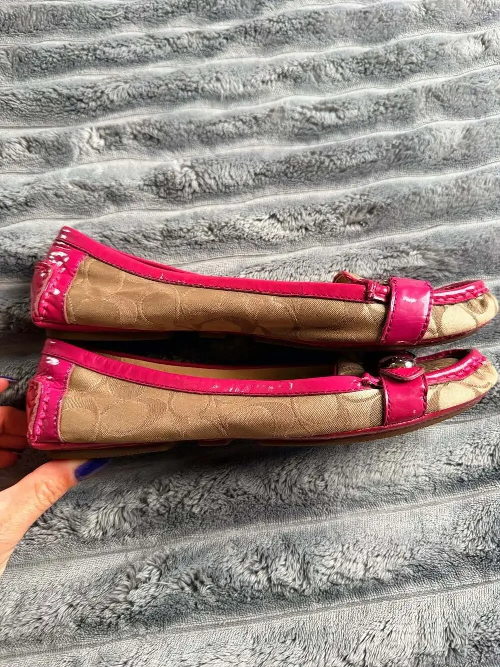 Coach Hellen Pink Patent Leather Trim Signature Canvas Flats Size 9B